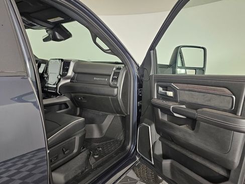 New 2026 RAM 3500 Laramie w/ Night Edition AWD/4WD image 38