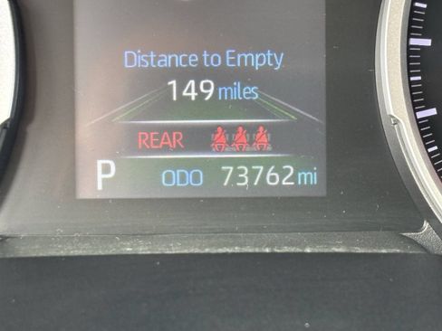 Used 2022 Toyota RAV4 XLE w/ Convenience Package FWD image 33