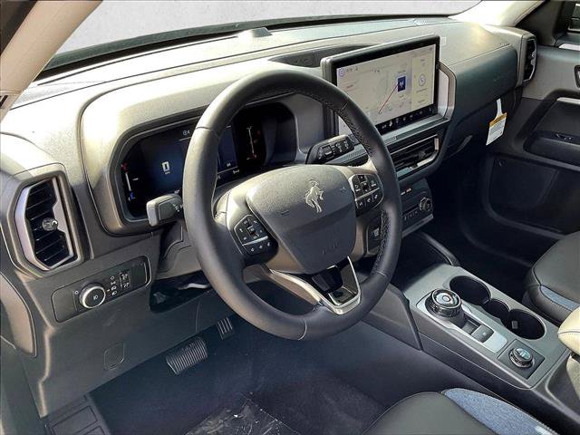 New 2026 Ford Bronco Sport Outer Banks w/ Interior Protection Package AWD/4WD image 6