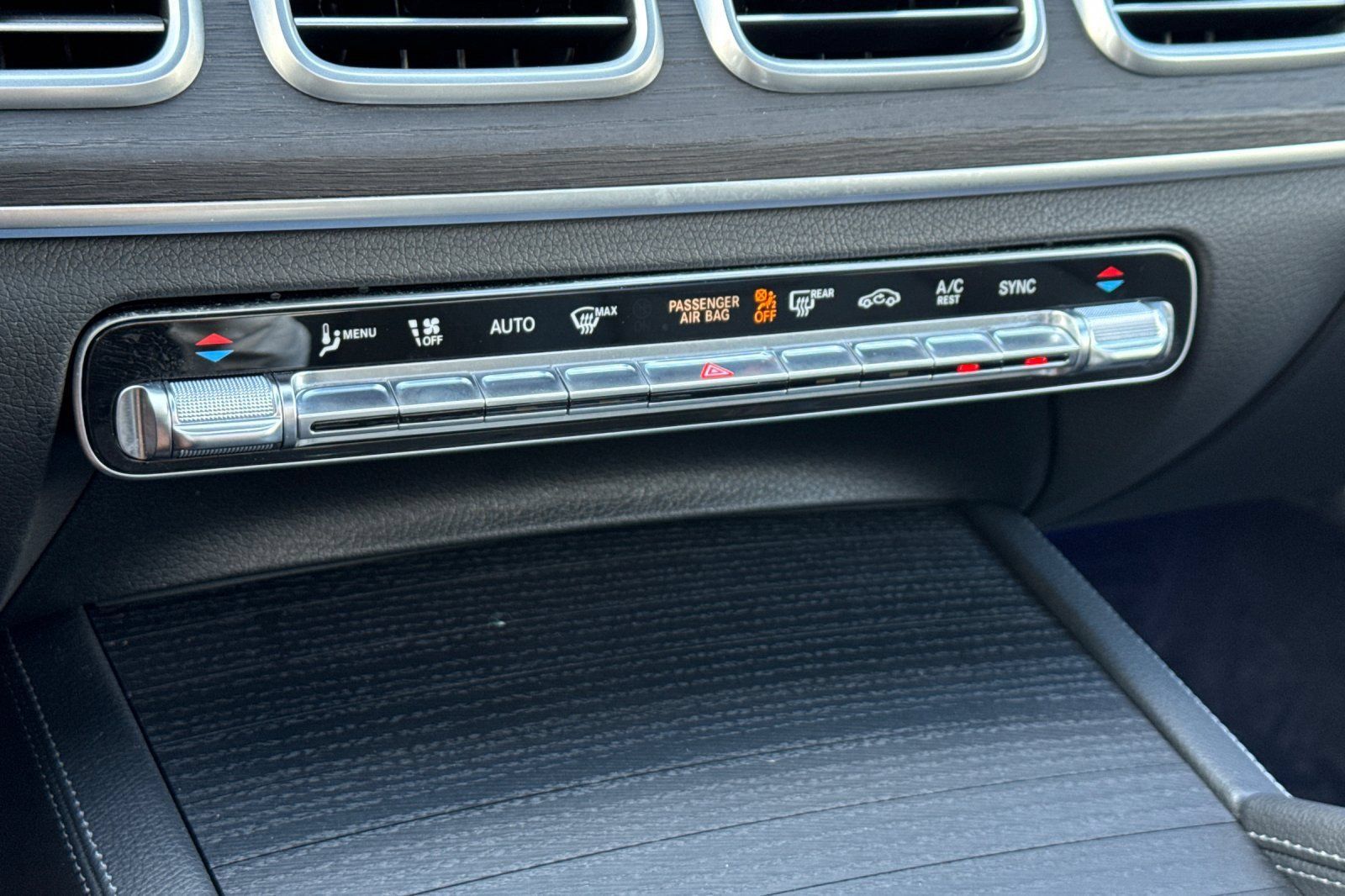Certified 2026 Mercedes-Benz GLE 350 4MATIC image 26