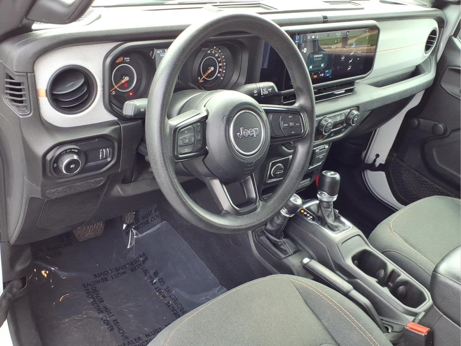 Used 2024 Jeep Wrangler Unlimited Sport AWD/4WD image 15