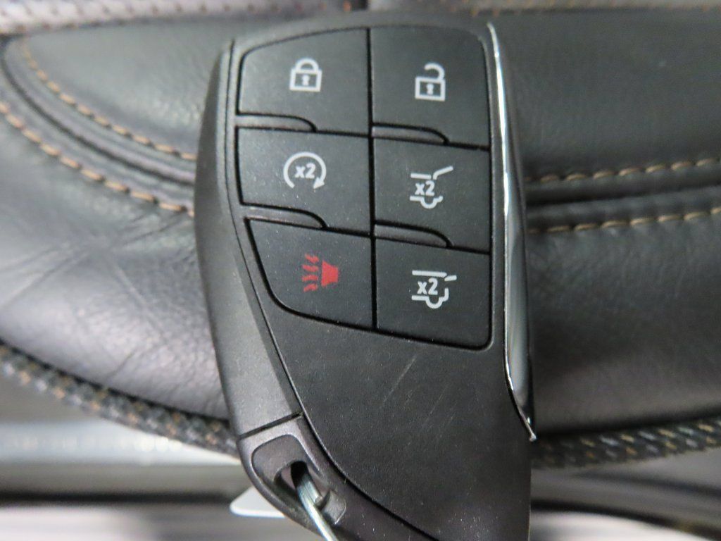 Used 2025 Chevrolet Suburban High Country AWD/4WD image 72