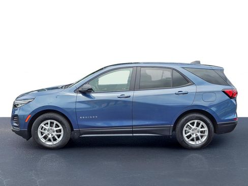 Used 2024 Chevrolet Equinox LS w/ LS Convenience Package FWD image 13