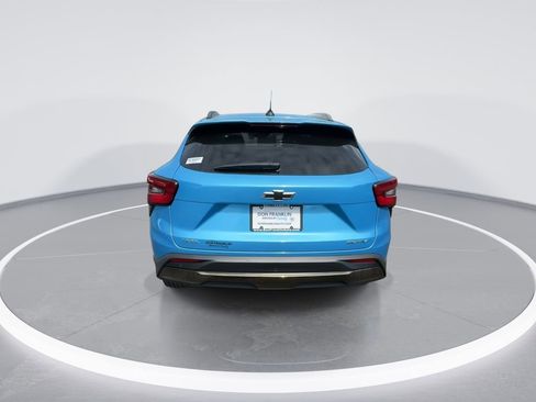 Used 2025 Chevrolet Trax ACTIV w/ Driver Confidence Package image 7