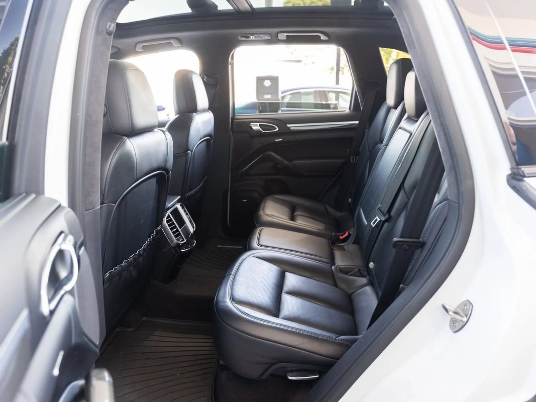 Used 2016 Porsche Cayenne GTS w/ Premium Package Plus AWD/4WD image 26