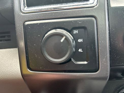 Used 2016 Ford F150 XLT w/ Equipment Group 302A Luxury image 15