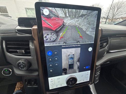 Used 2023 Ford F150 Lightning Lariat w/ Equipment Group 511A High image 16