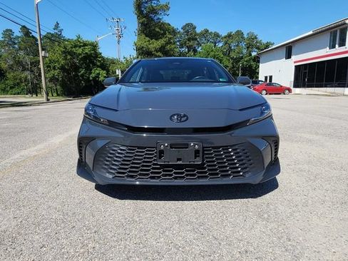 Certified 2025 Toyota Camry SE w/ Convenience Package FWD image 2
