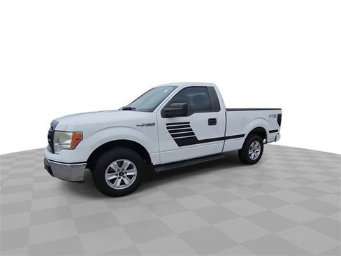 Used 2014 Ford F150 XL w/ Equipment Group 101A Mid image 4