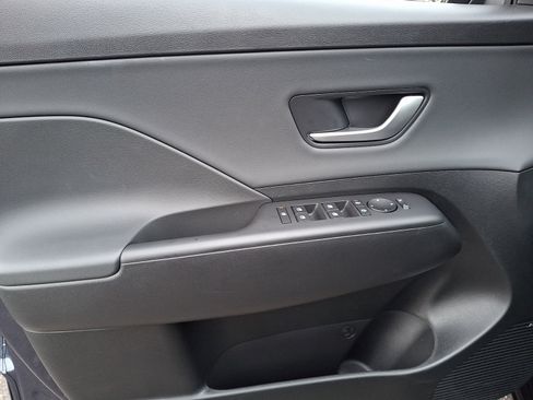 Used 2026 Hyundai Kona Limited AWD/4WD image 12