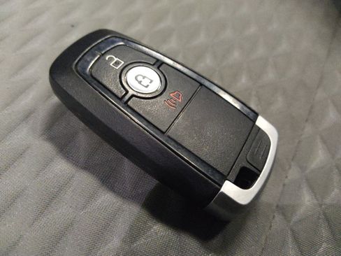 Used 2022 Ford Escape SE AWD/4WD image 32