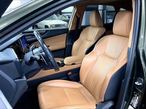 Used 2024 Lexus NX 250 FWD image 7