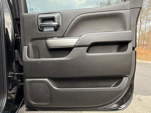 Used 2018 Chevrolet Silverado 1500 LT w/ All Star Edition image 32