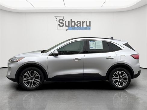 Used 2020 Ford Escape SEL image 2