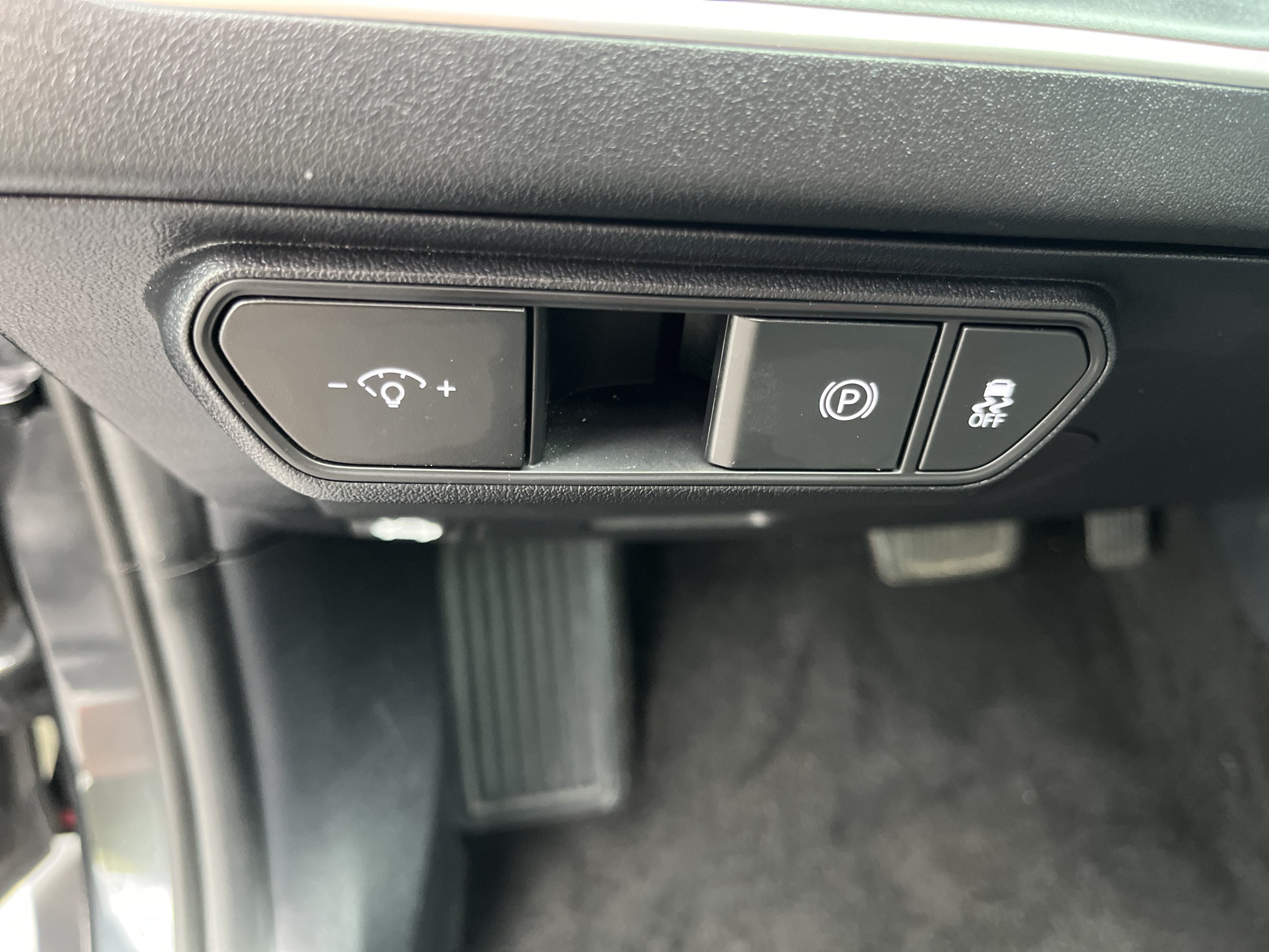 Used 2025 Kia K4 FWD image 17