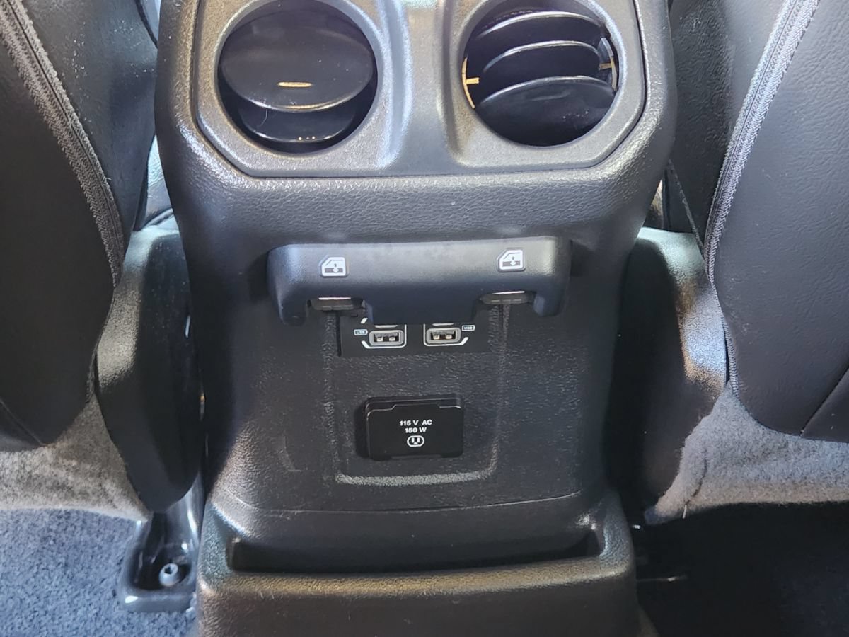 Used 2021 Jeep Wrangler Unlimited Sahara w/ Cold Weather Group AWD/4WD image 48