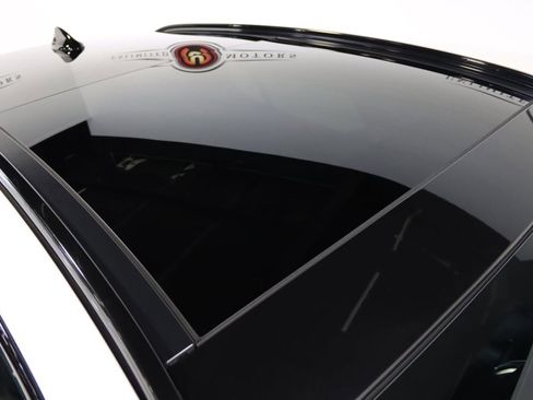 Used 2024 Alfa Romeo Stelvio Veloce image 8