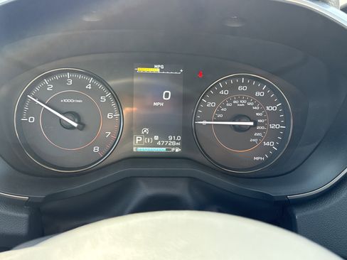 Used 2023 Subaru Crosstrek 2.0i Premium image 18