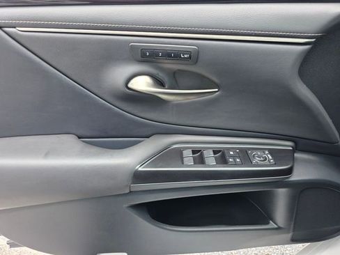 Used 2020 Lexus ES 350 w/ Premium Package image 24
