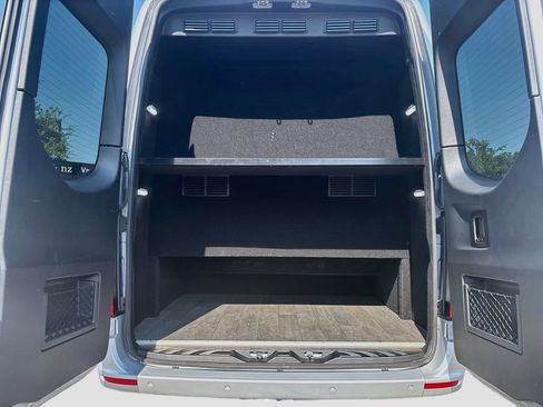 Used 2023 Mercedes-Benz Sprinter 3500 image 11