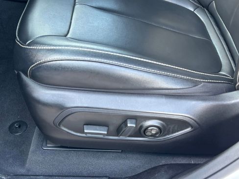 Used 2024 Jeep Grand Cherokee Limited AWD/4WD image 21