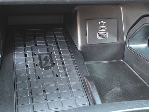 New 2025 Ford Ranger Raptor image 33