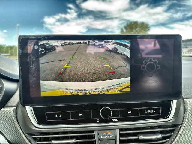 Used 2026 Nissan Altima 2.5 SR FWD image 17