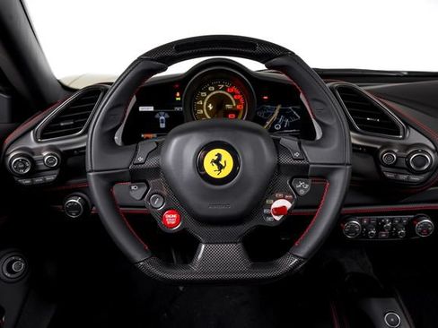 Certified 2017 Ferrari 488 Spider RWD image 6