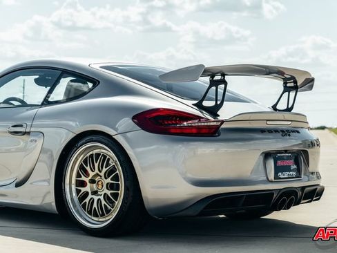 Used 2016 Porsche Cayman GT4 RWD image 66