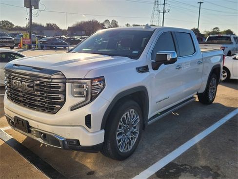 Used 2023 GMC Sierra 1500 Denali Ultimate image 3