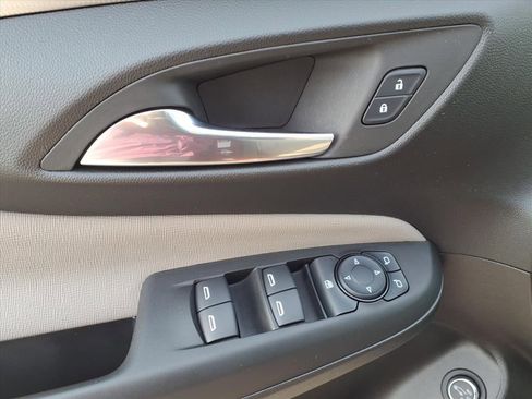 Certified 2024 Buick Envista Avenir image 17