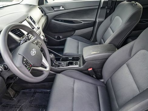 Used 2018 Hyundai Tucson SEL image 20