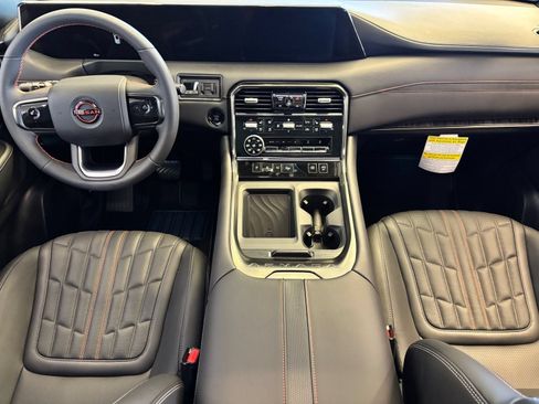 New 2026 Nissan Armada PRO-4X AWD/4WD image 10