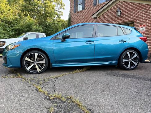 Used 2017 Subaru Impreza 2.0i Sport AWD/4WD image 2