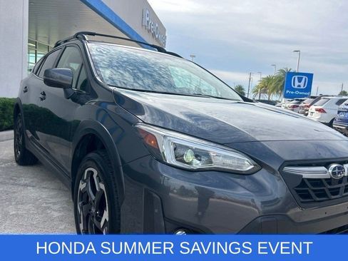 Used 2021 Subaru Crosstrek 2.5i Limited w/ Moonroof Package 2 AWD/4WD image 3