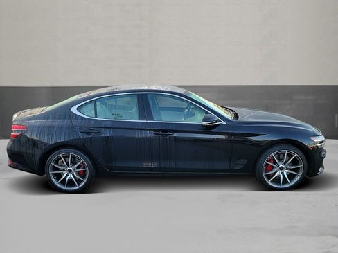 Certified 2025 Genesis G70 2.5T image 4