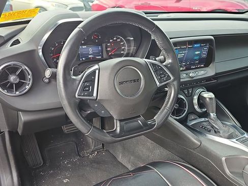 Used 2021 Chevrolet Camaro LT w/ RS Package image 10