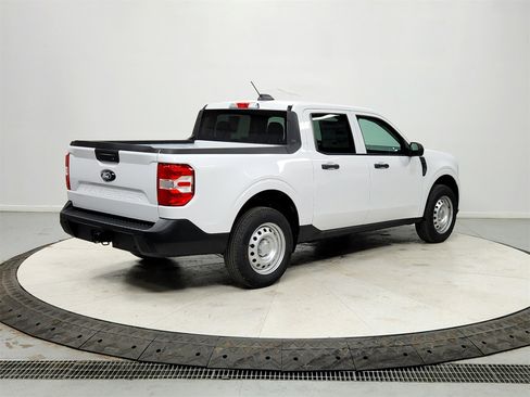 New 2026 Ford Maverick XL image 7