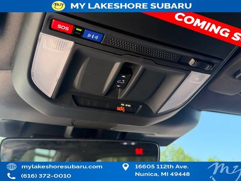 Used 2025 Subaru Forester Premium AWD/4WD image 12