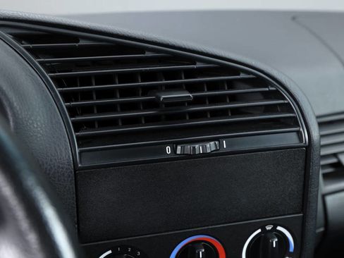 Used 1995 BMW M3 Coupe image 44