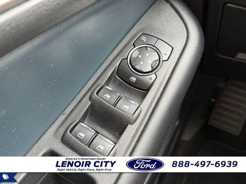 Certified 2022 Ford Edge SEL w/ Sport Appearance Package AWD/4WD image 18