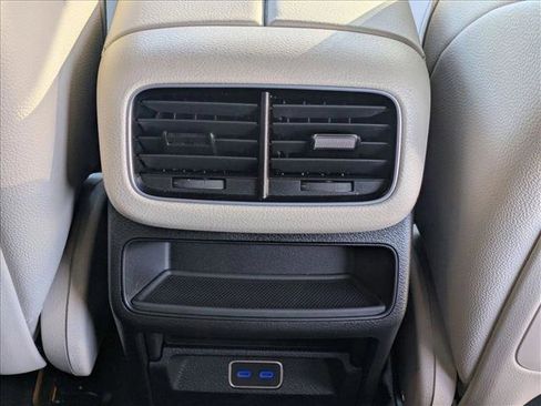 Certified 2026 Mercedes-Benz GLE 350 4MATIC image 18