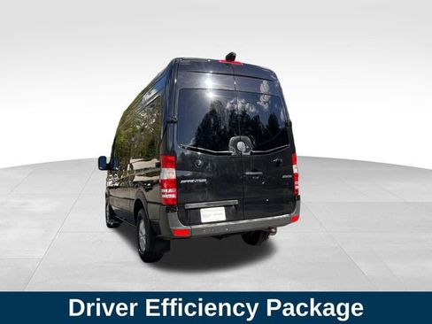 Used 2018 Mercedes-Benz Sprinter 2500 image 3