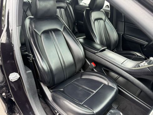 Used 2020 Lincoln MKZ Standard image 29