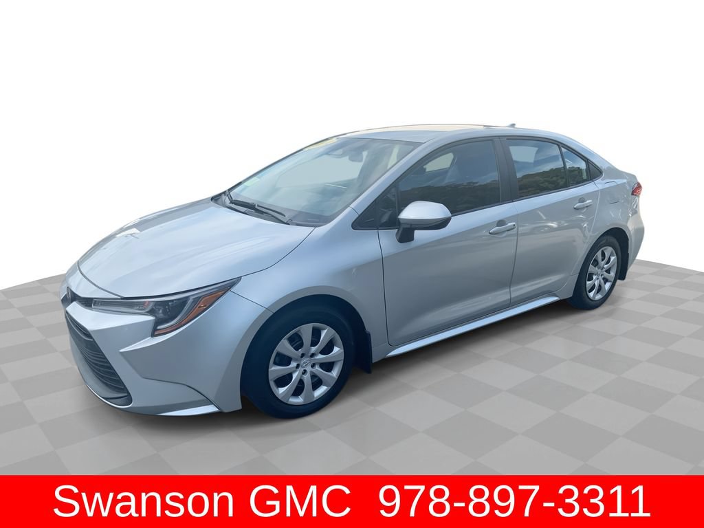 Used 2024 Toyota Corolla LE FWD image 1