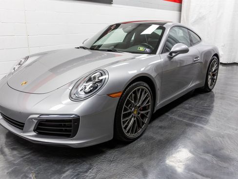 Used 2018 Porsche 911 Carrera S w/ Sport Package image 6