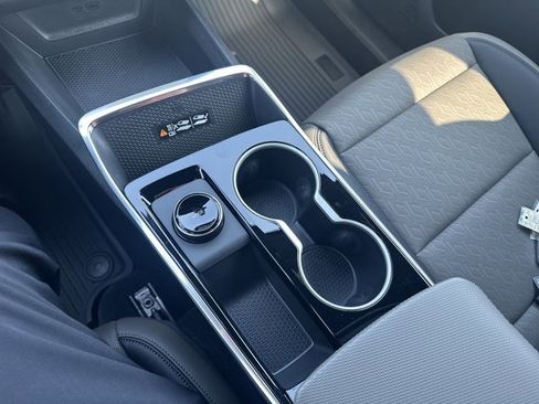 New 2026 Chevrolet Equinox LT w/ Convenience Package II image 20