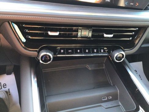 New 2026 Chevrolet Tahoe LS image 15