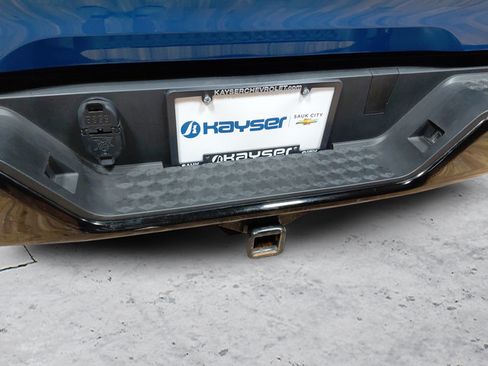 Used 2024 Chevrolet Colorado Trail Boss w/ LPO, Skid Plate Package AWD/4WD image 15