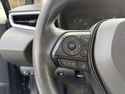 Certified 2024 Toyota Corolla LE image 9